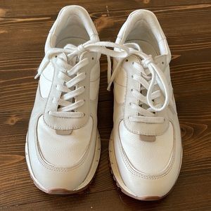 Madewell Kickoff Trainer